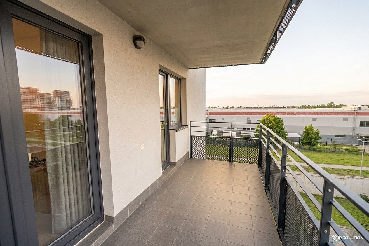 Prodej bytu 3+kk 102 m² — photo 2