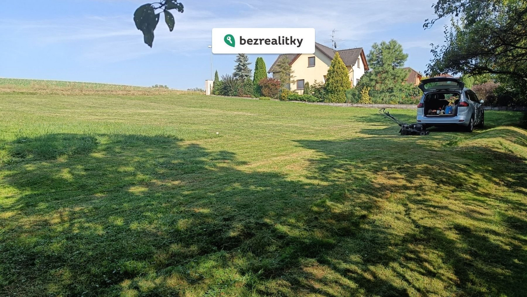 Prodej stavebního pozemku 1 203 m² – fotografie 3