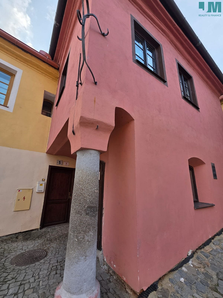 Prodej domu 146 m² s pozemkem 80 m² - Widok 3