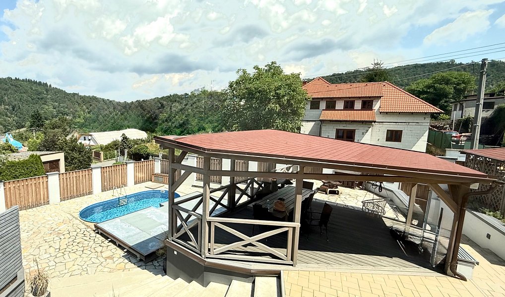Prodej domu 234 m² s pozemkem 521 m², Roztoky – náhled fotky 6