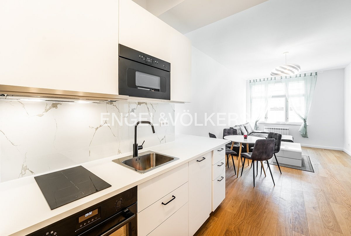Pronájem bytu 2+kk 56 m² — photo 2