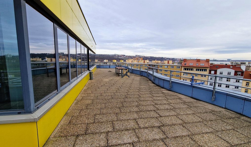 Pronájem kanceláře 746 m², Praha – náhled fotky 11