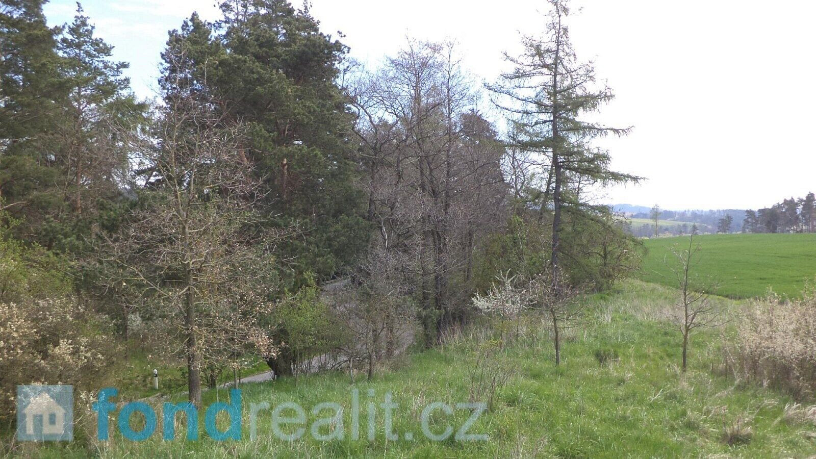 Prodej pozemku 1 277 m² – pohled 5
