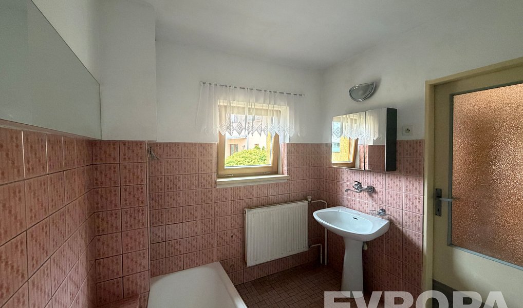Prodej domu 237 m² s pozemkem 333 m², Velká Bystřice – náhled fotky 21