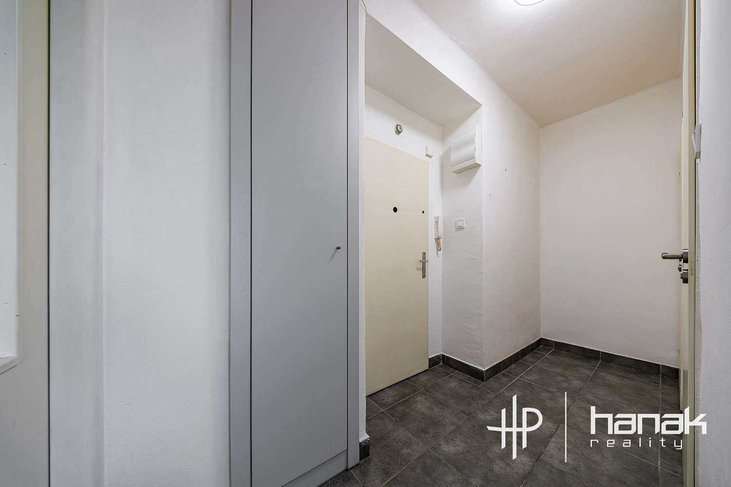 Pronájem bytu 1+1 34 m² – fotografie 5