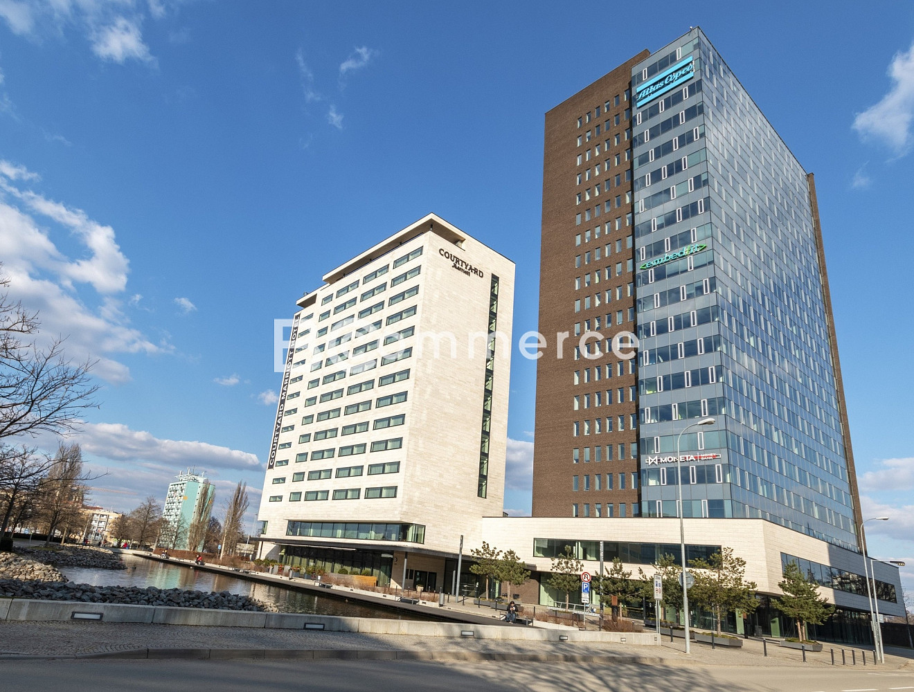 Pronájem kanceláře 646 m² – fotografie 3