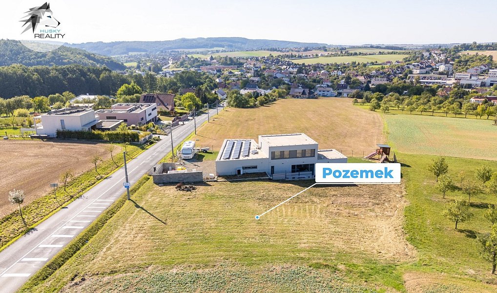 Prodej stavebního pozemku 1 153 m², Zlín – náhled fotky 3