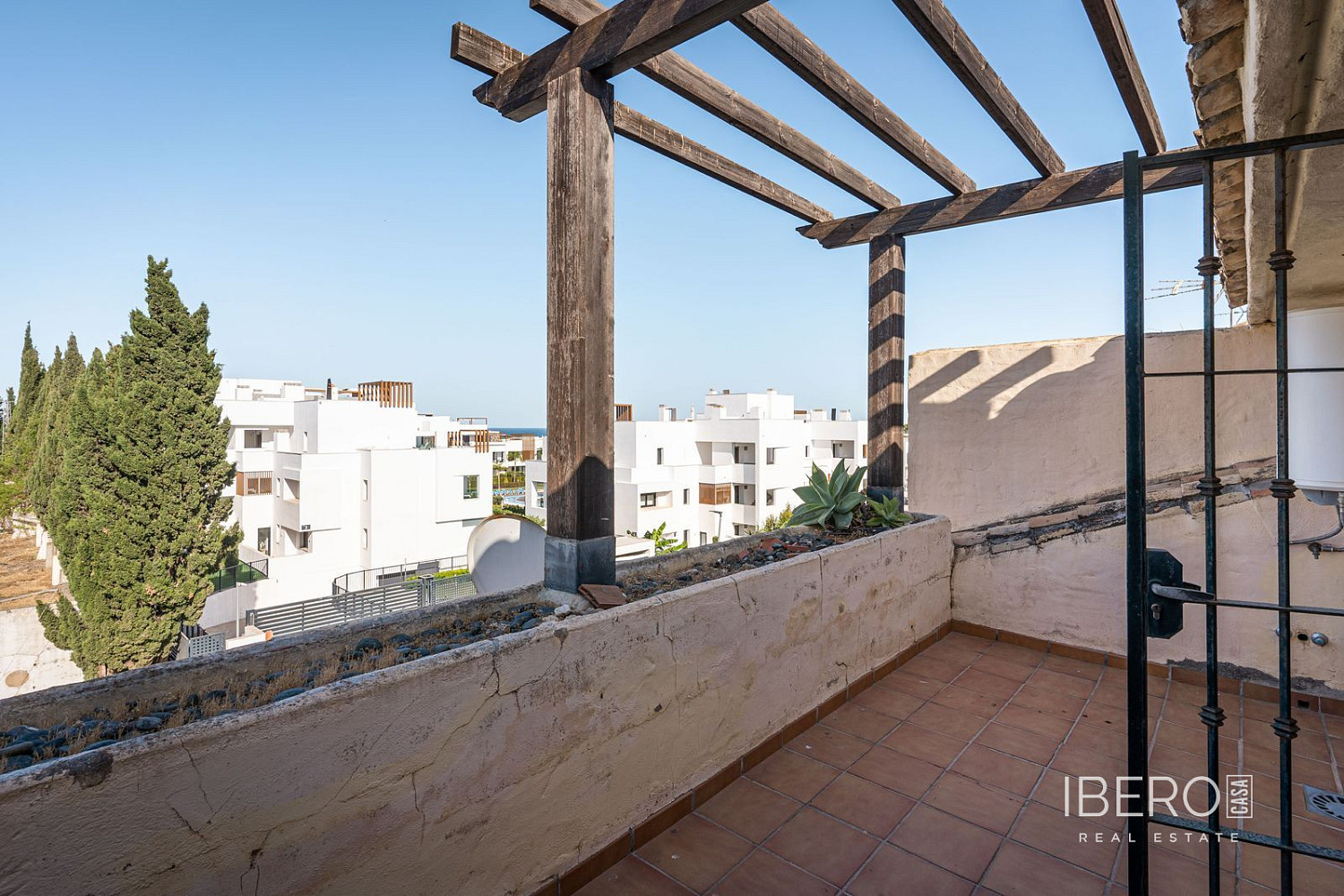 Casa 4+kk – Estepona, Main Entrance Park Beach Estepona, Cancelada - Más