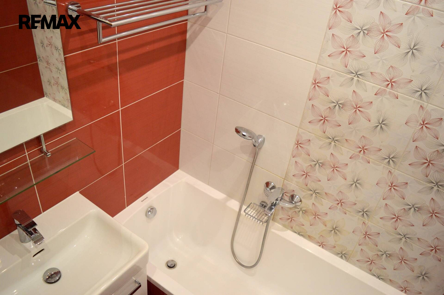 Pronájem bytu 3+1 70 m² – fotografie 4
