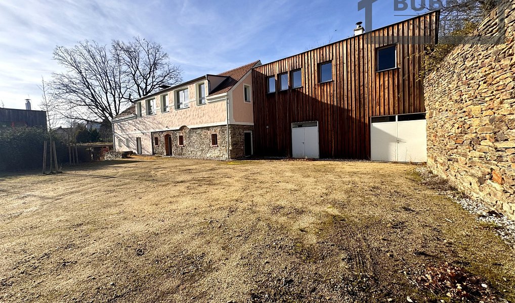 Prodej ubytovacího objektu 790 m², Ošelín – náhled fotky 15