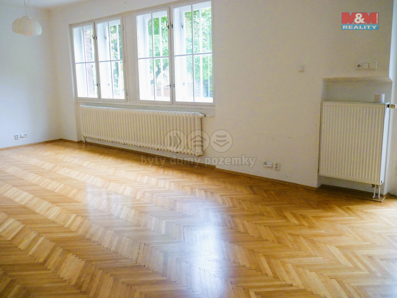 Pronájem domu 350 m² s pozemkem 750 m² — photo 3