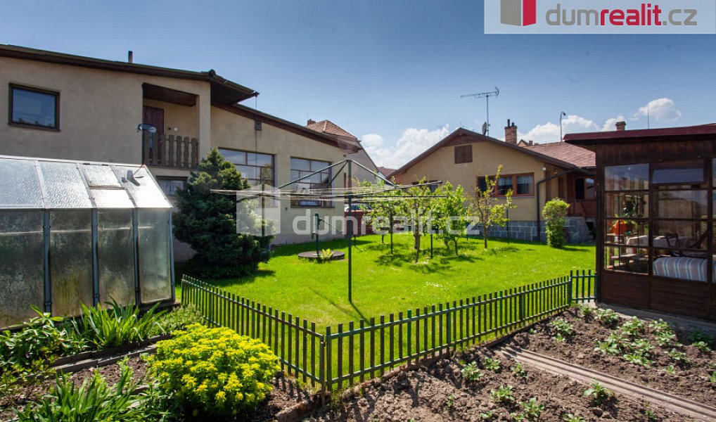 Prodej domu 321 m² s pozemkem 947 m², Netolice – náhled fotky 32
