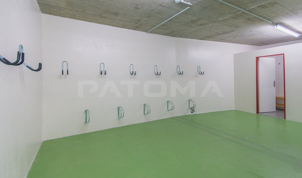 Pronájem kanceláře 400 m², Praha – náhled fotky 9
