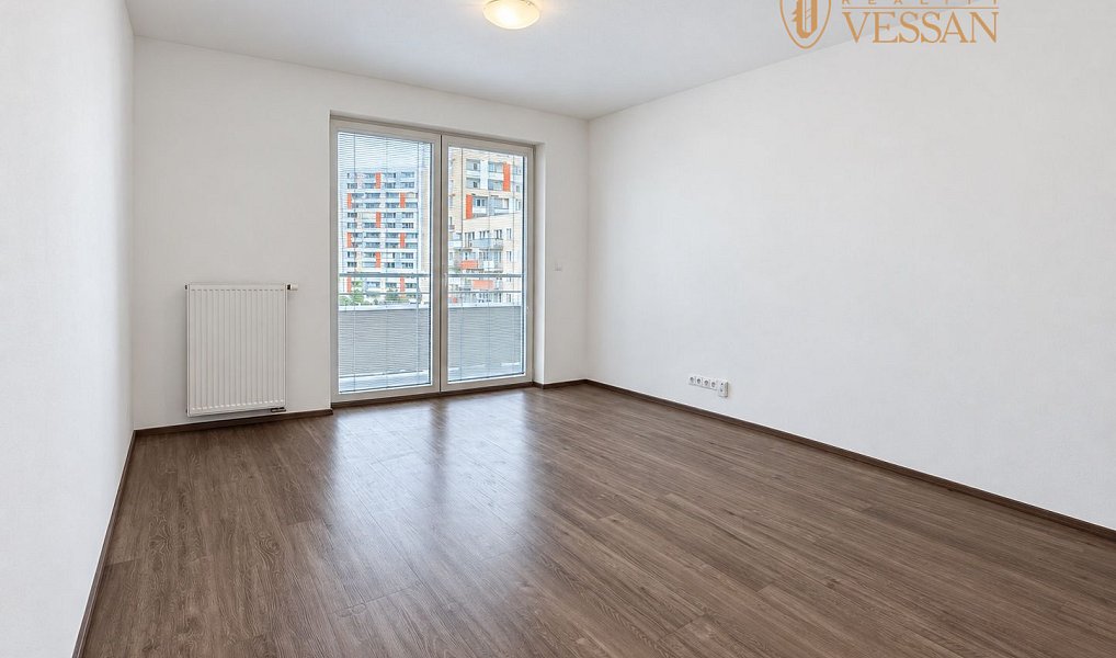 Prodej bytu 1+kk 31 m², Praha – náhled fotky 2