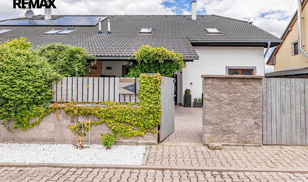 Prodej domu 246 m² s pozemkem 396 m², Babice – náhled fotky 19
