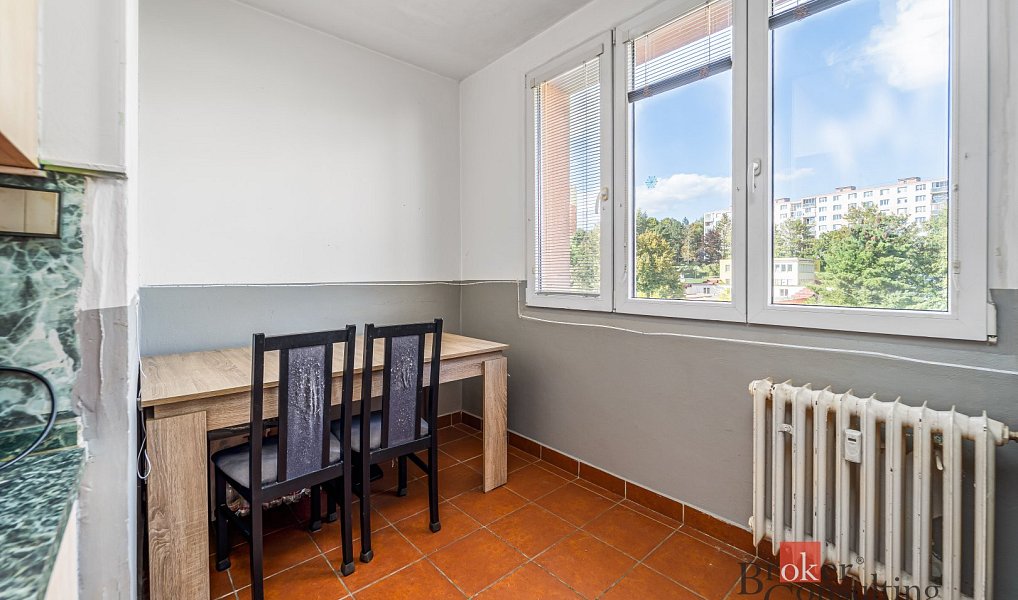 Prodej bytu 2+1 61 m², Tachov – náhled fotky 3