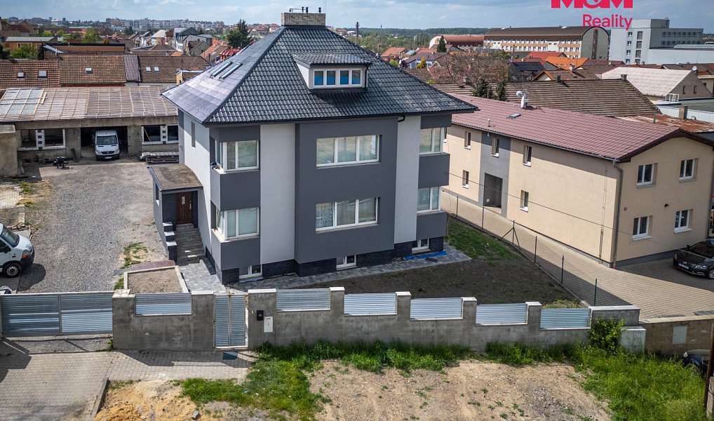 Prodej nájemního domu, činžáku 870 m², Kladno – náhled fotky 2