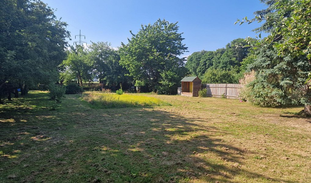 Prodej stavebního pozemku 1 060 m², Lešná – náhled fotky 3