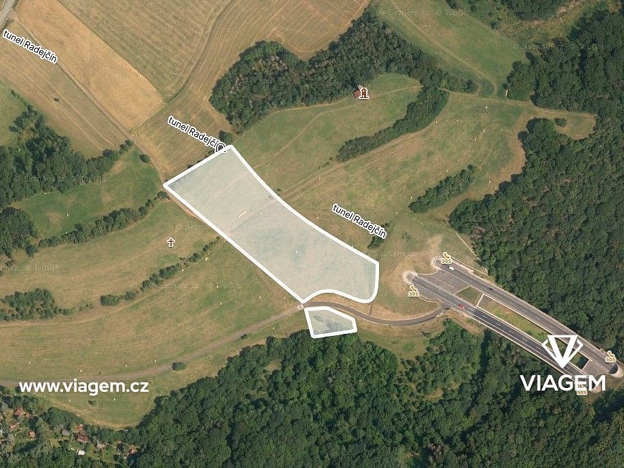 Prodej pole 2 007 m² – fotografie 2