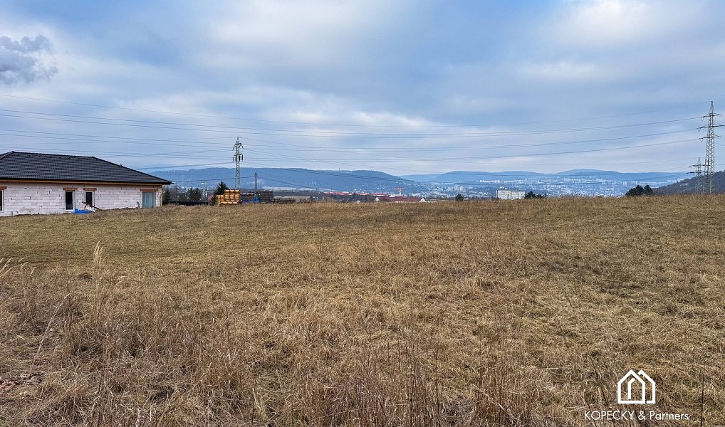 Prodej stavebního pozemku 1 299 m², Trmice – náhled fotky 12