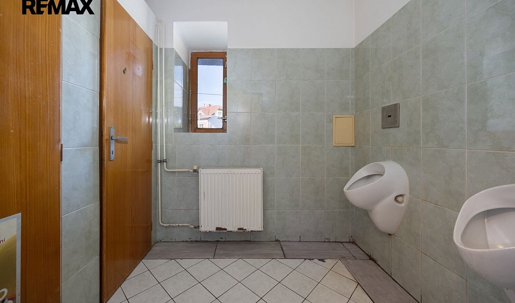Prodej domu 354 m² s pozemkem 491 m², Rtyně v Podkrkonoší – náhled fotky 38