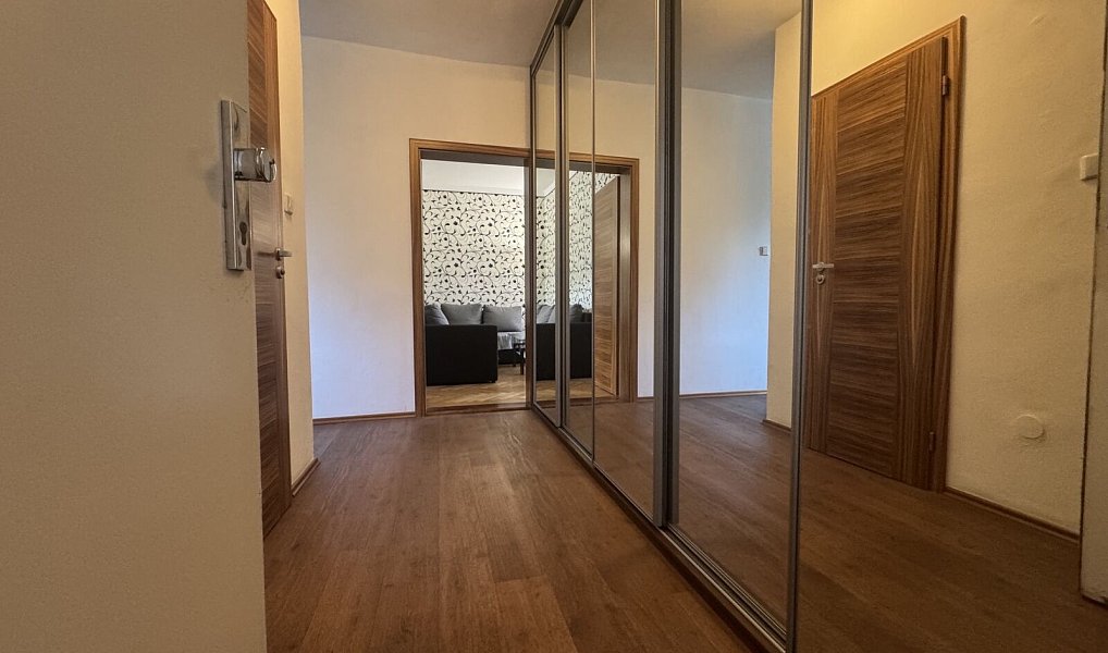 Prodej bytu 2+1 52 m², Praha – náhled fotky 5