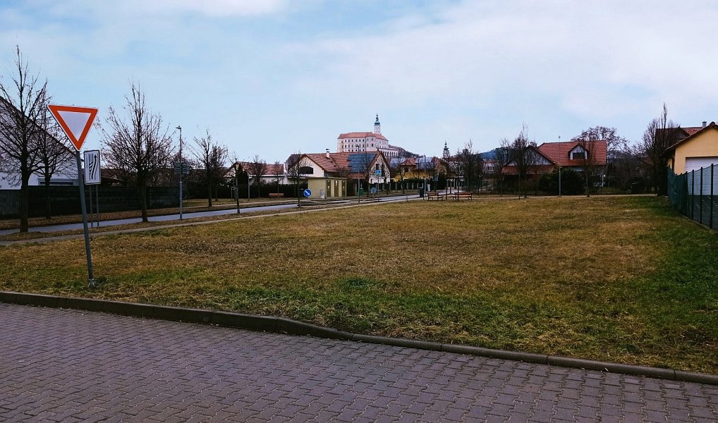 Prodej stavebního pozemku 651 m², Mikulov – náhled fotky 4