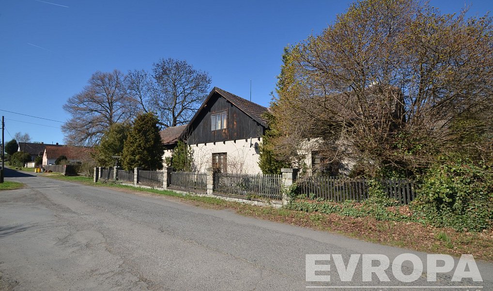 Prodej domu 780 m² s pozemkem 5 958 m², Dolní Hbity – náhled fotky 5