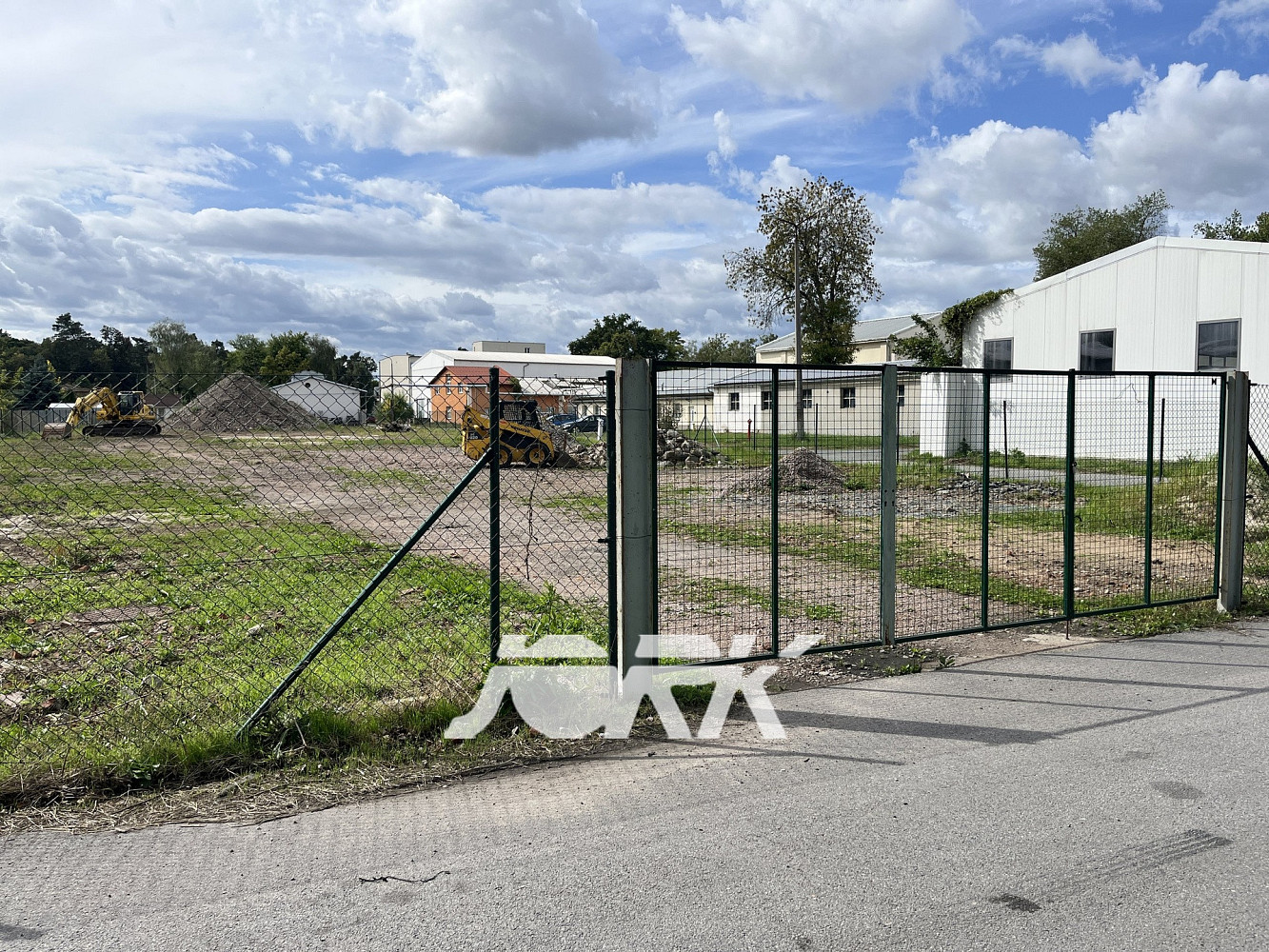 Prodej komerčního pozemku 2 885 m² – fotografie 4