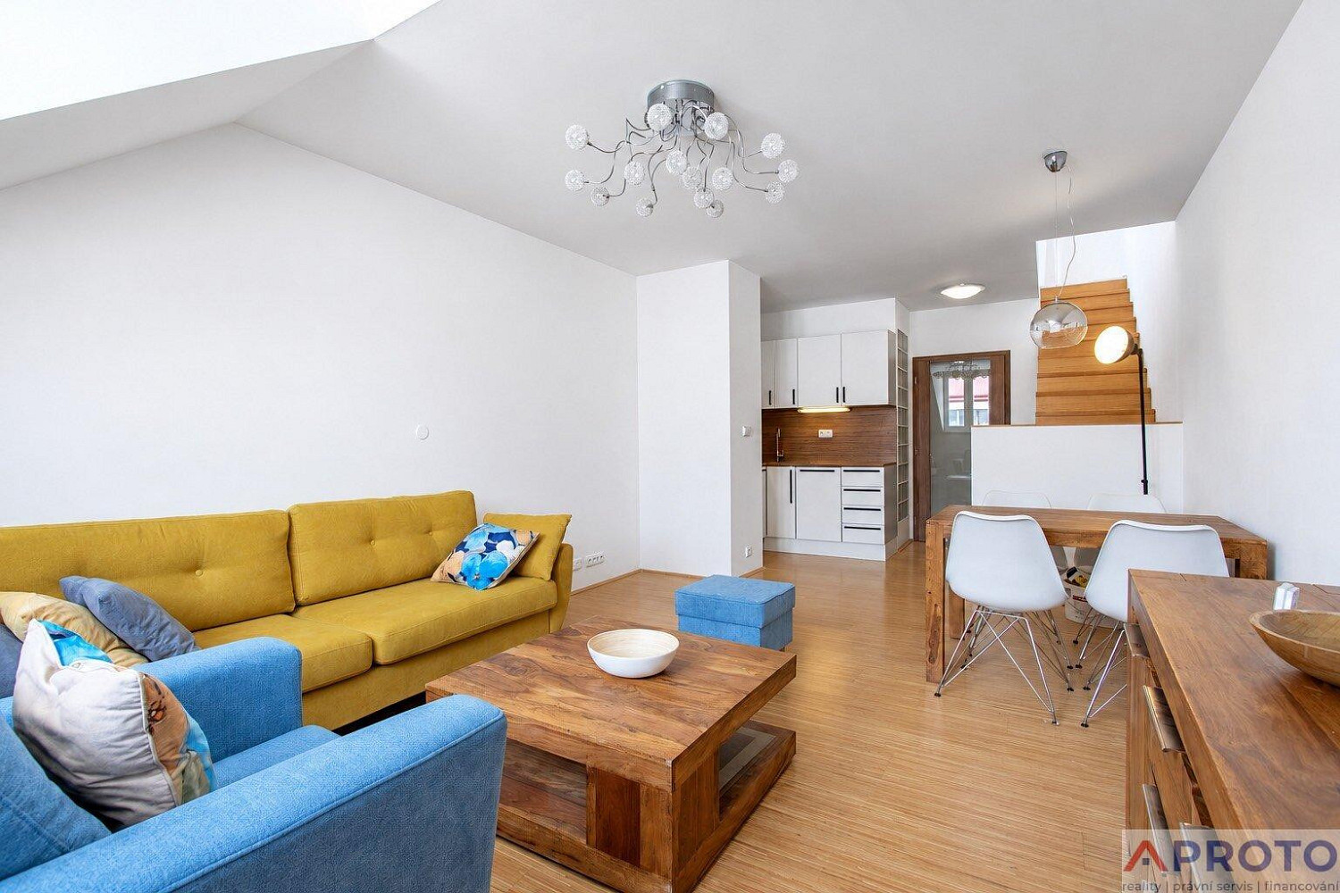 Pronájem bytu atypického 62 m² – fotografie 5