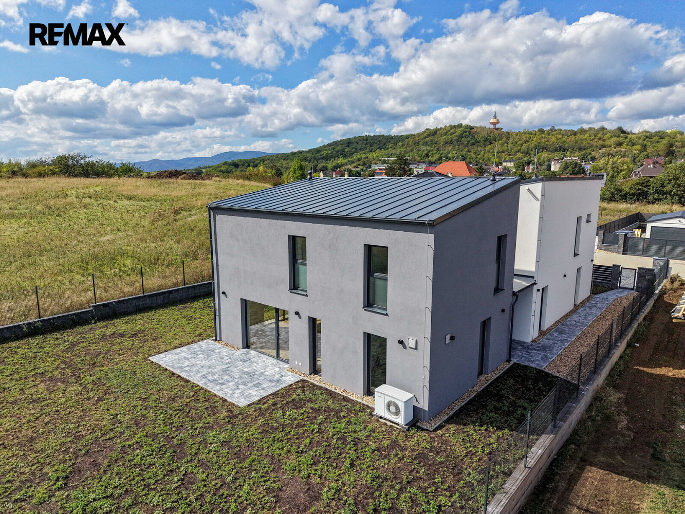 Prodej domu 104 m² s pozemkem 521 m²
