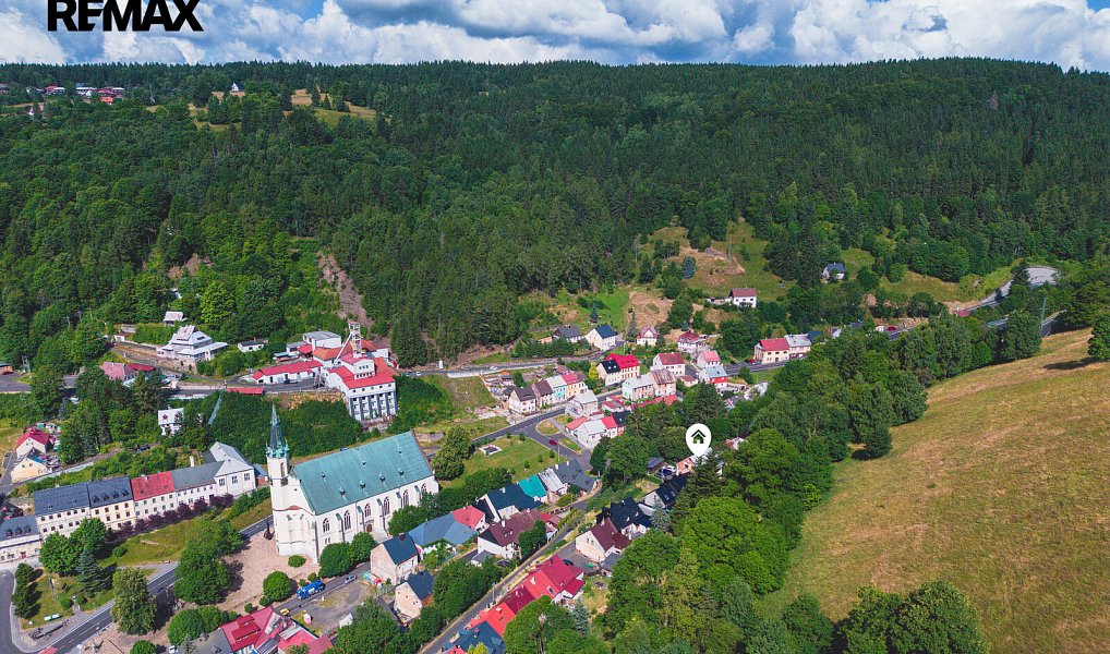 Prodej domu 269 m² s pozemkem 749 m², Jáchymov – náhled fotky 37
