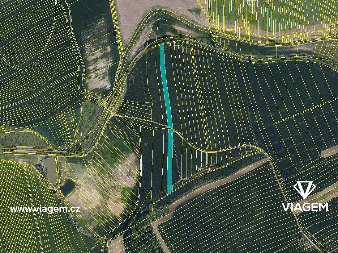Prodej pole 2 371 m² – fotografie 3