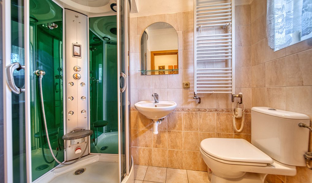 Prodej domu 142 m² s pozemkem 681 m², Turnov – náhled fotky 3