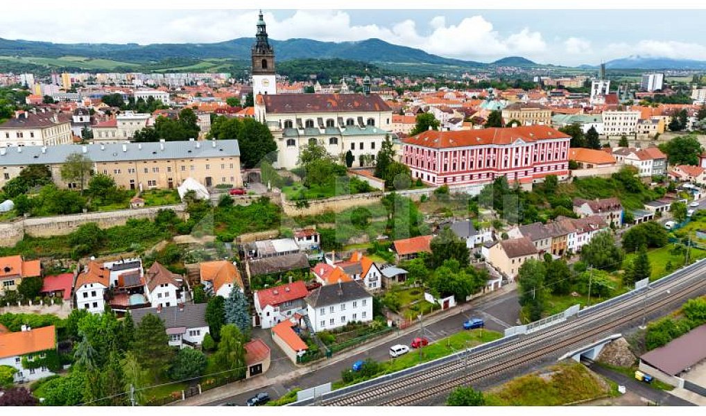 Prodej domu 213 m² s pozemkem 398 m², Litoměřice – náhled fotky 9