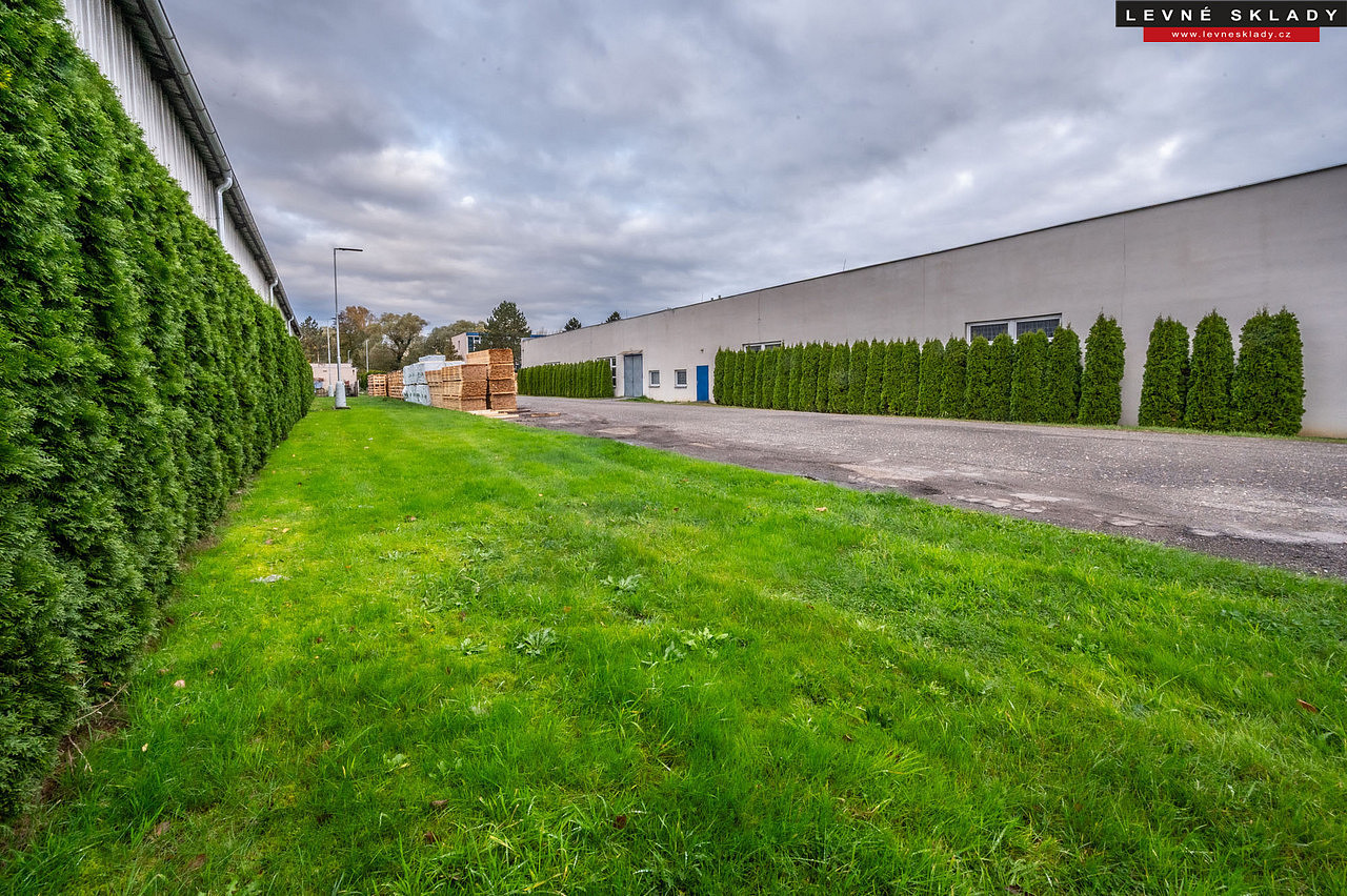 Pronájem skladu 1000 m² v Kladrubech nad Labem – další