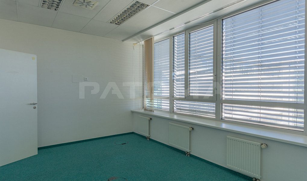 Pronájem kanceláře 460 m², Praha – náhled fotky 5
