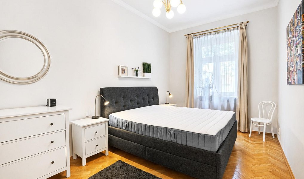 Pronájem bytu 3+1 108 m², Praha – náhled fotky 5