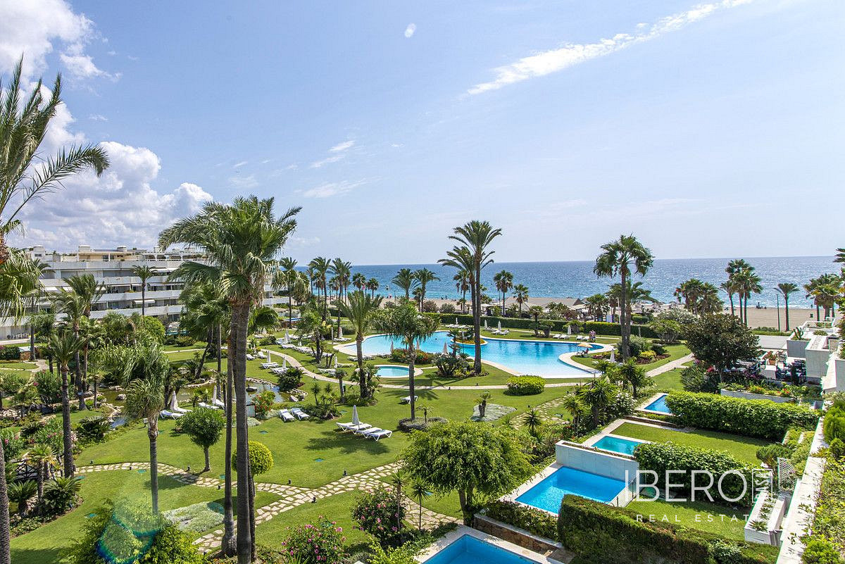 Piso 4+kk – Marbella, Nueva Andalucía - Vista 2