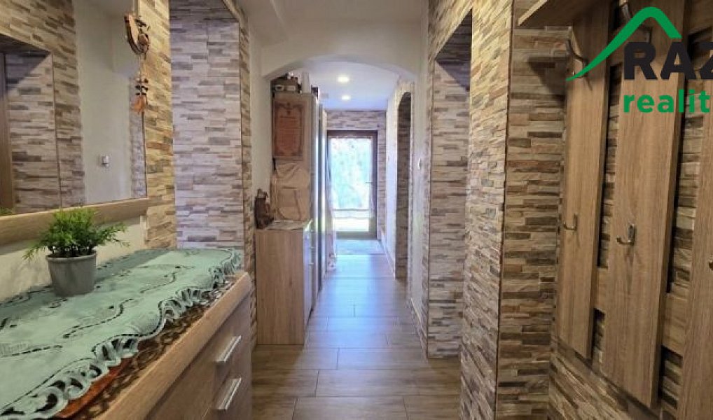 Prodej domu 165 m² s pozemkem 932 m², Tachov – náhled fotky 25