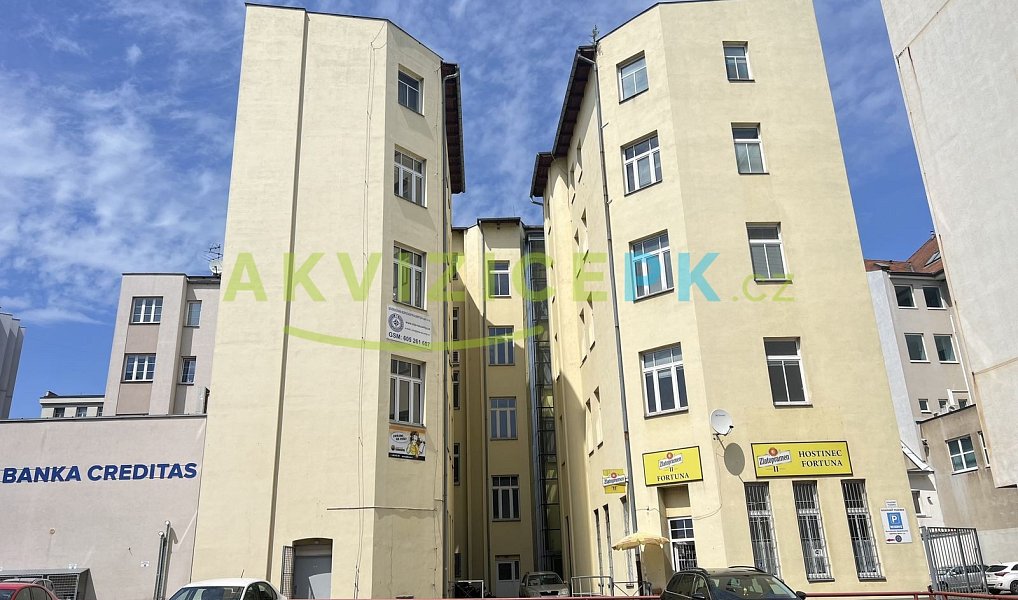 Prodej nájemního domu, činžáku 1 861 m², Ústí nad Labem – náhled fotky 3