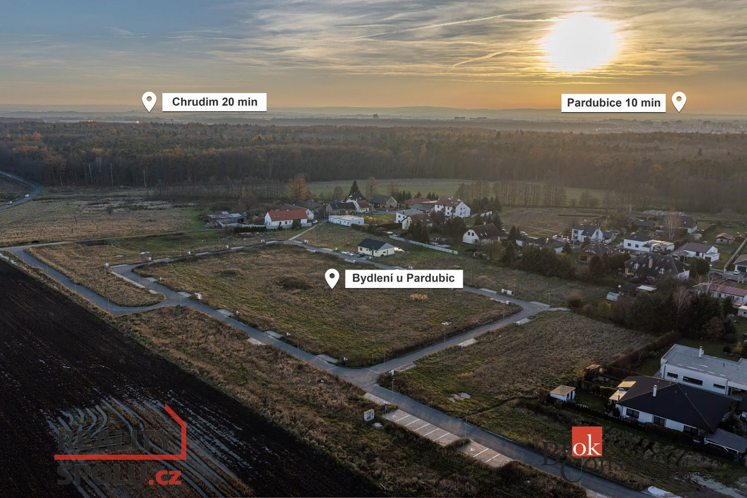 Prodej stavebního pozemku 909 m² – fotografie 2