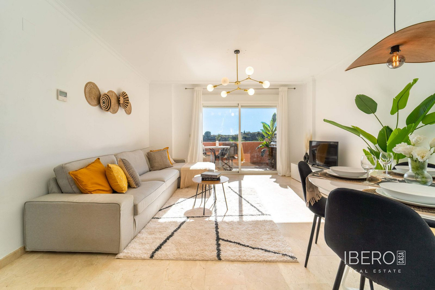 Piso 3+kk – Mijas, Riviera del Sol - Fase VIII, Urbanización Sitio de Calahonda - Vista 4