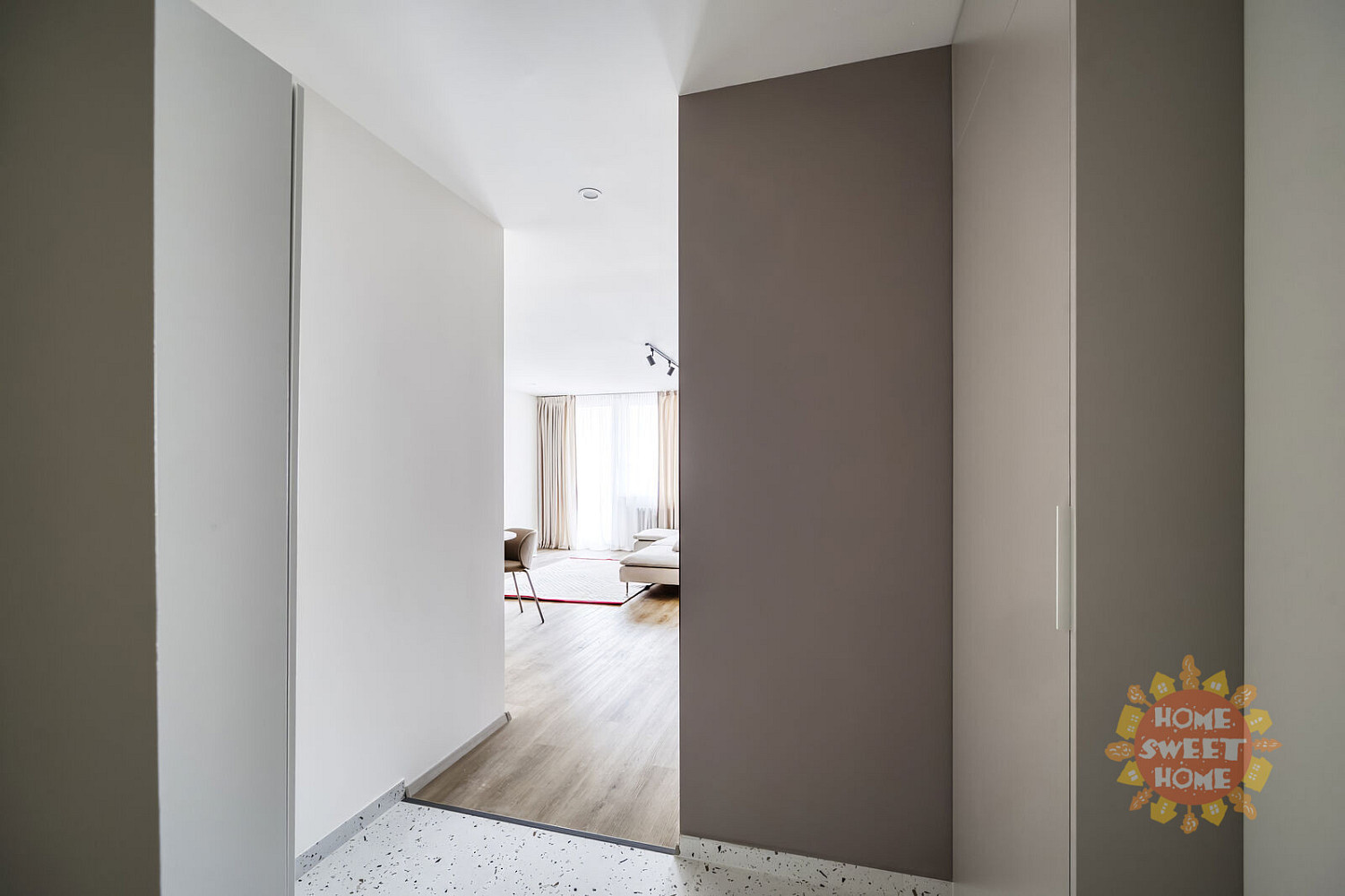 Pronájem bytu 2+kk 62 m² – fotografie 4
