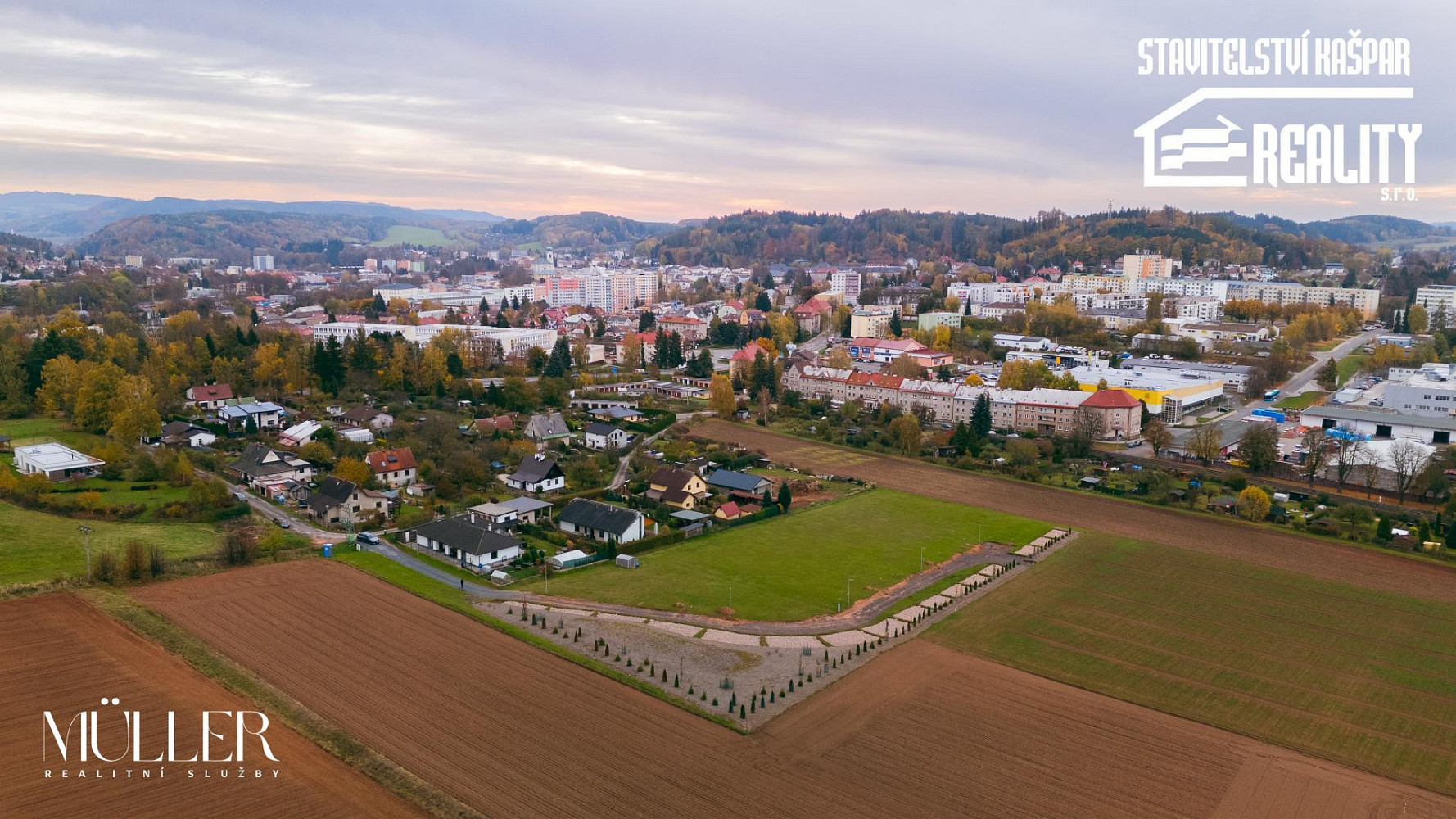Prodej stavebního pozemku 1 100 m² – fotografie 5