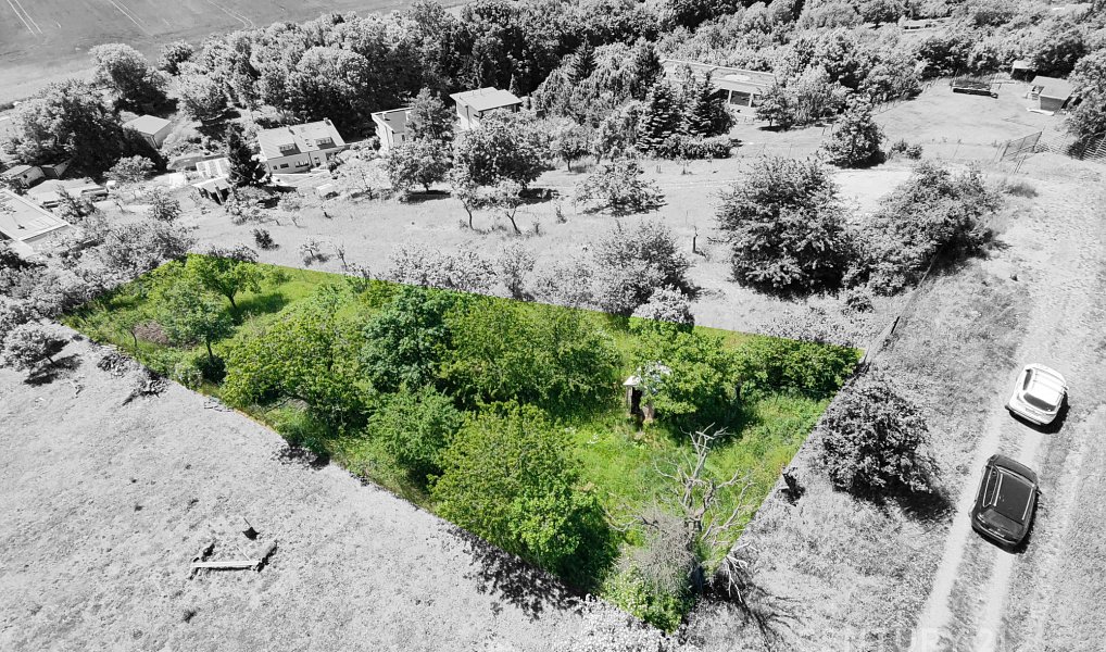 Prodej zahrady 897 m², Omice – náhled fotky 6