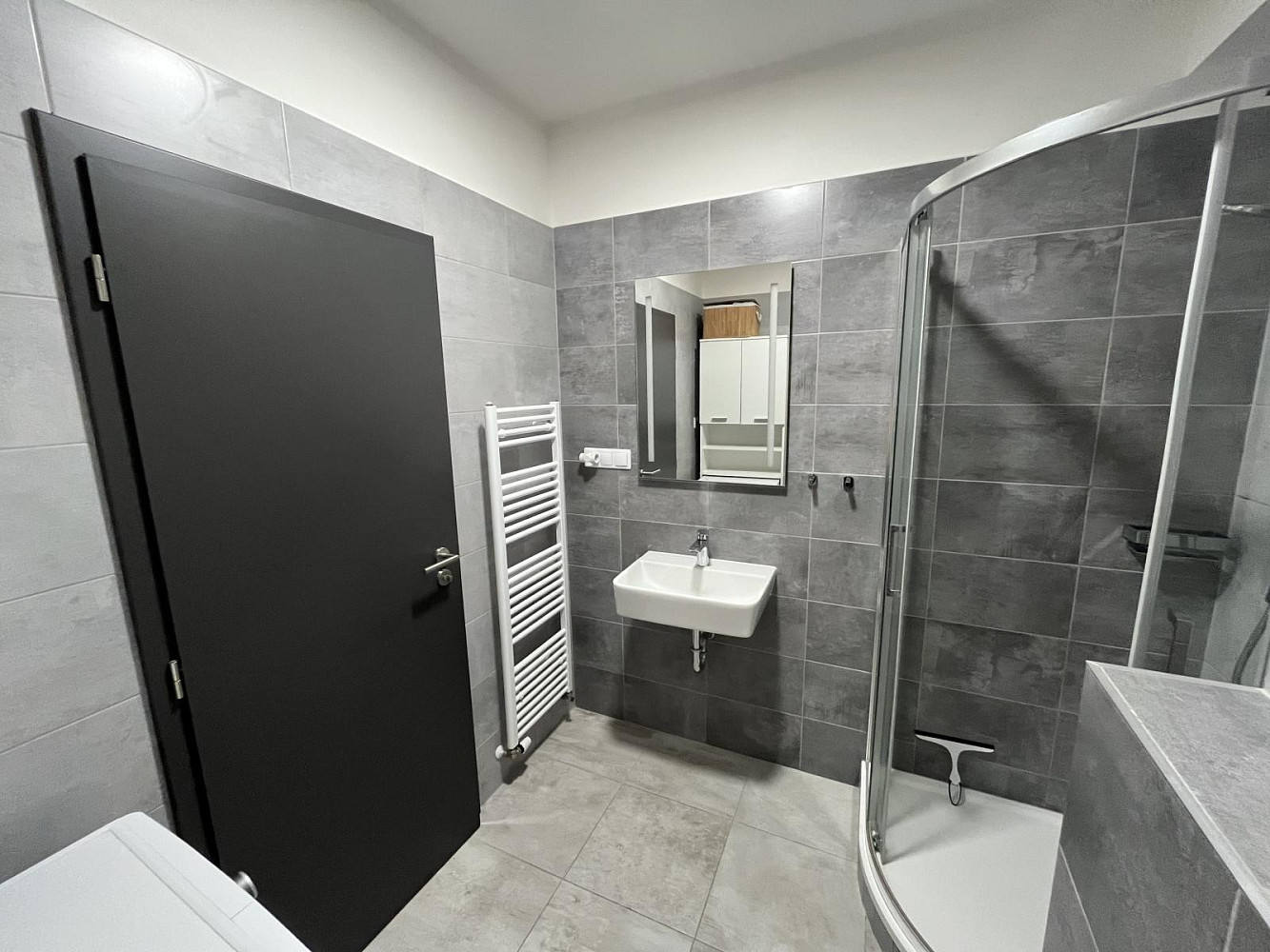 Pronájem bytu 1+kk 34 m² — photo 3