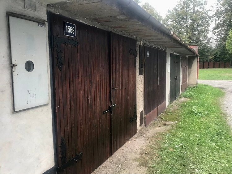 Garáž - tovární, český těšín — photo 3