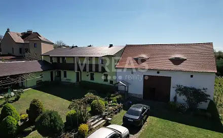 Prodej domu 158 m² s pozemkem 1 592 m², Radniční, Březno, okres Chomutov