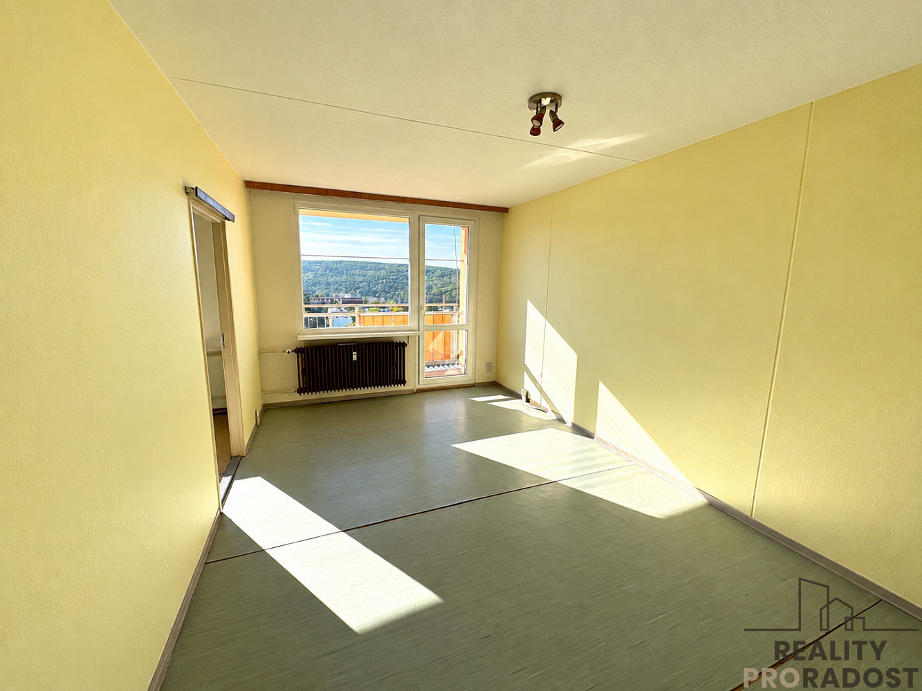 Prodej bytu 2+1 48 m² – fotografie 2